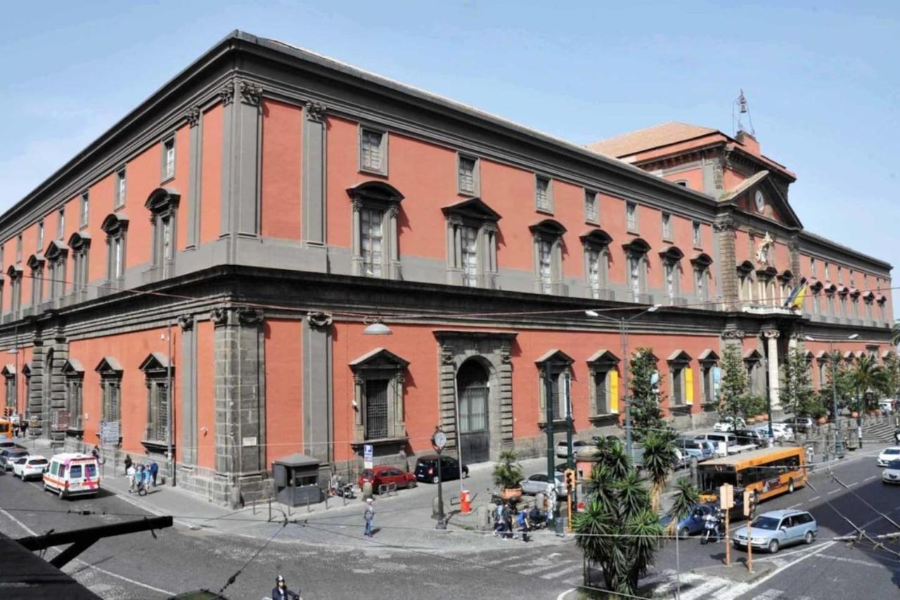Art City Center Napoli Bagian luar foto