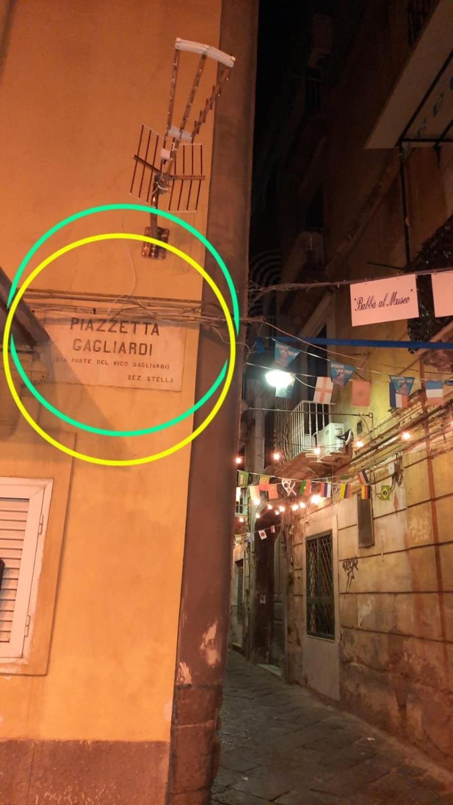 Art City Center Napoli Bagian luar foto